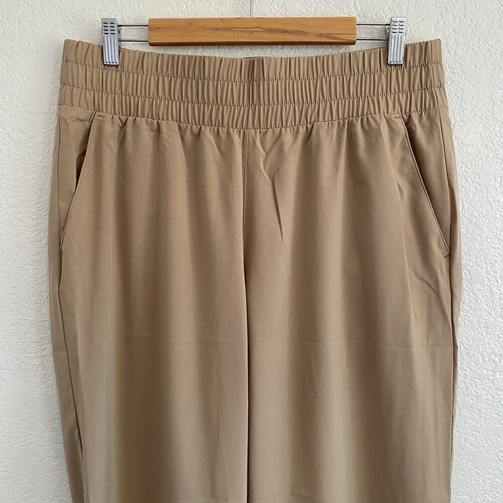 GapFit Runaround Pants Pecan Tan Relaxed Wide Leg Pull-On Split Ankle Womens Lrg - Picture 5 of 10